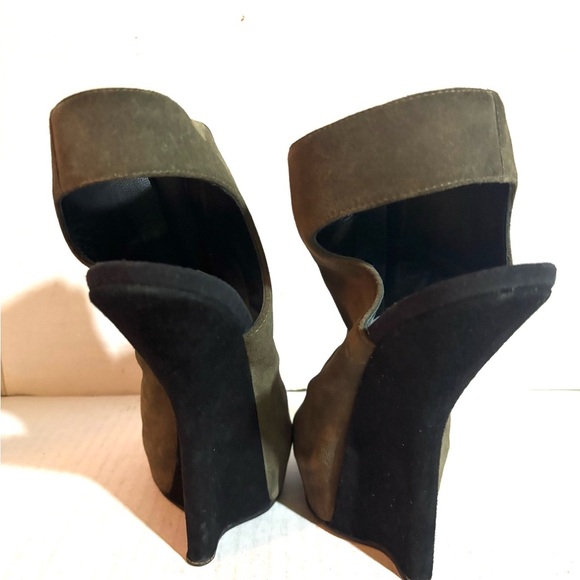 Giuseppe Zanotti green suede sandals - Picture 3 of 12